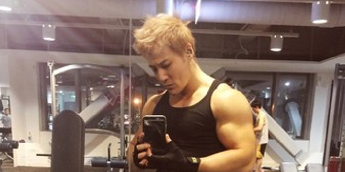 怎么样才能变成肌肉猛男 w700h350z1l10t10408.jpg