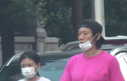 夏雨与女儿