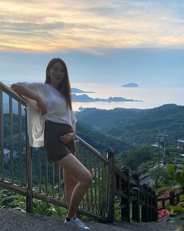 热狗和女友郑年均將迎來二宝