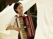 《芳华》热映 李晓峰竟是高情商“官二代”