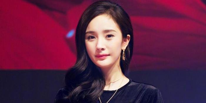 杨幂:不好意思,我是会泡脚的人