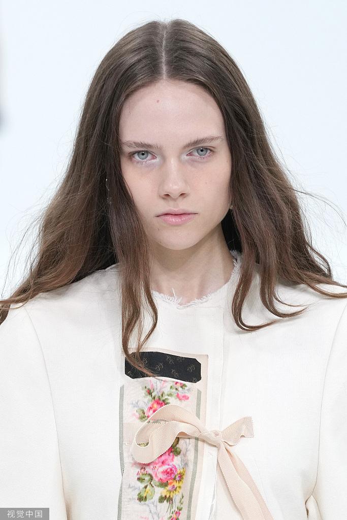 2022春夏米兰时装周:Sportmax 妆发