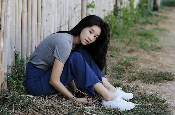 徐睿知ins照片