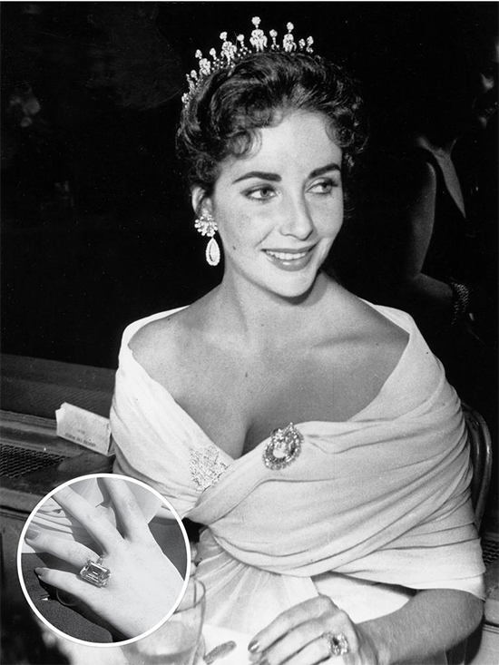 伊丽莎白·泰勒 (Elizabeth Taylor) 的订婚戒指