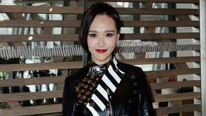 唐嫣助阵Louis Vuitton大秀