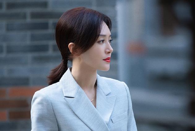 怪你过分美丽 海报