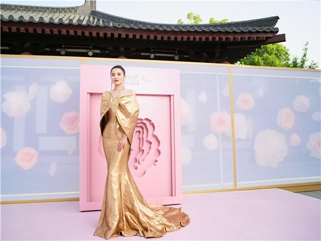 巴黎欧莱雅护肤彩妆代言人宋佳