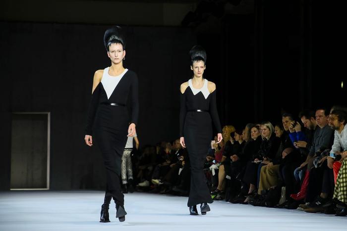 2020秋冬巴黎时装周Haider Ackermann 秀场