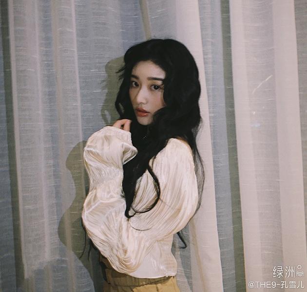 孔雪儿 无刘海造型写真