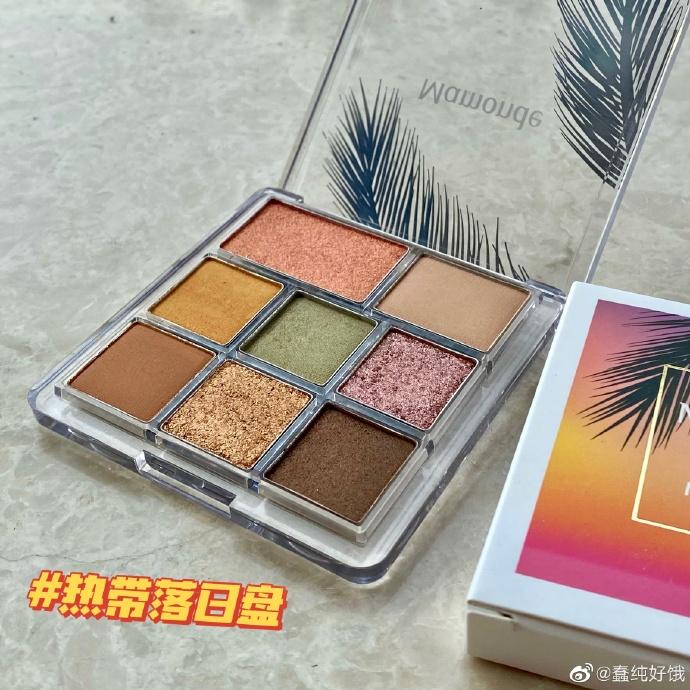 图片来源:时尚博主@蠢纯好饿