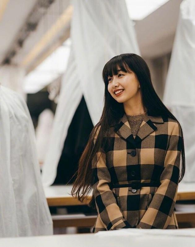 木村心美 黑长直发型