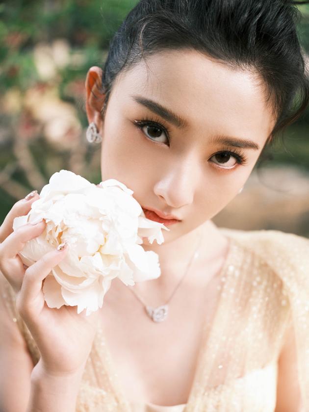 宋祖儿 酸甜柚子妆