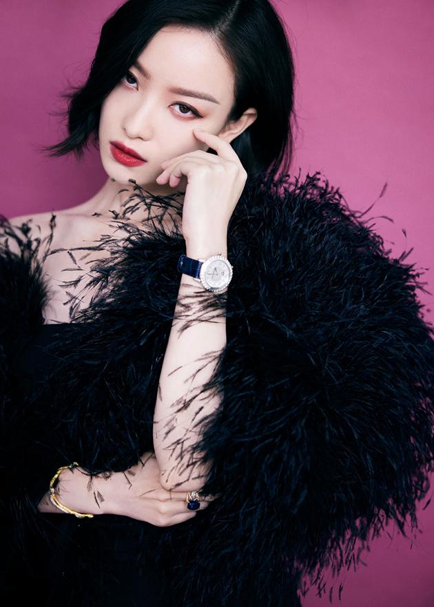 倪妮红唇