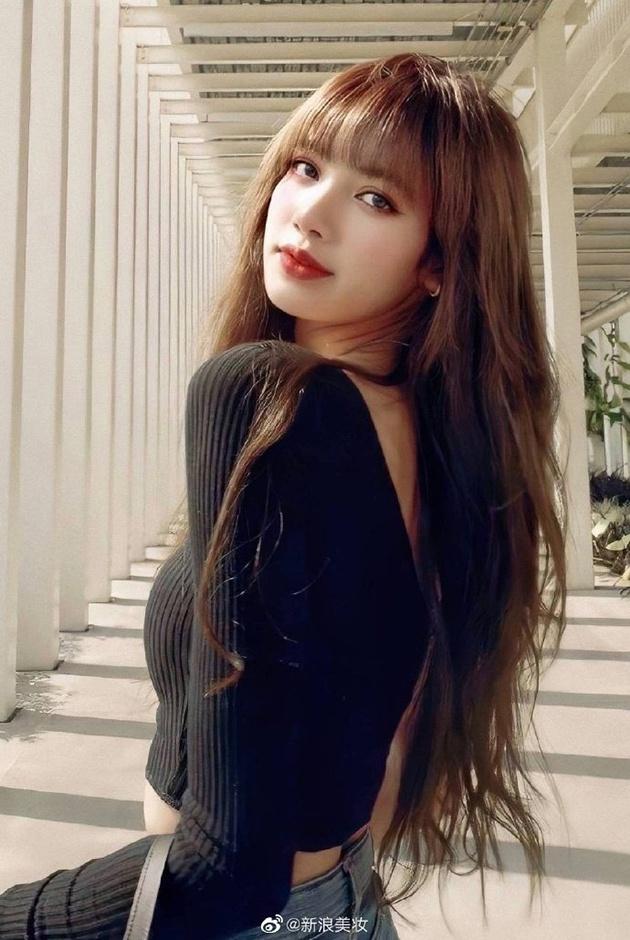 Lisa甜辣妆