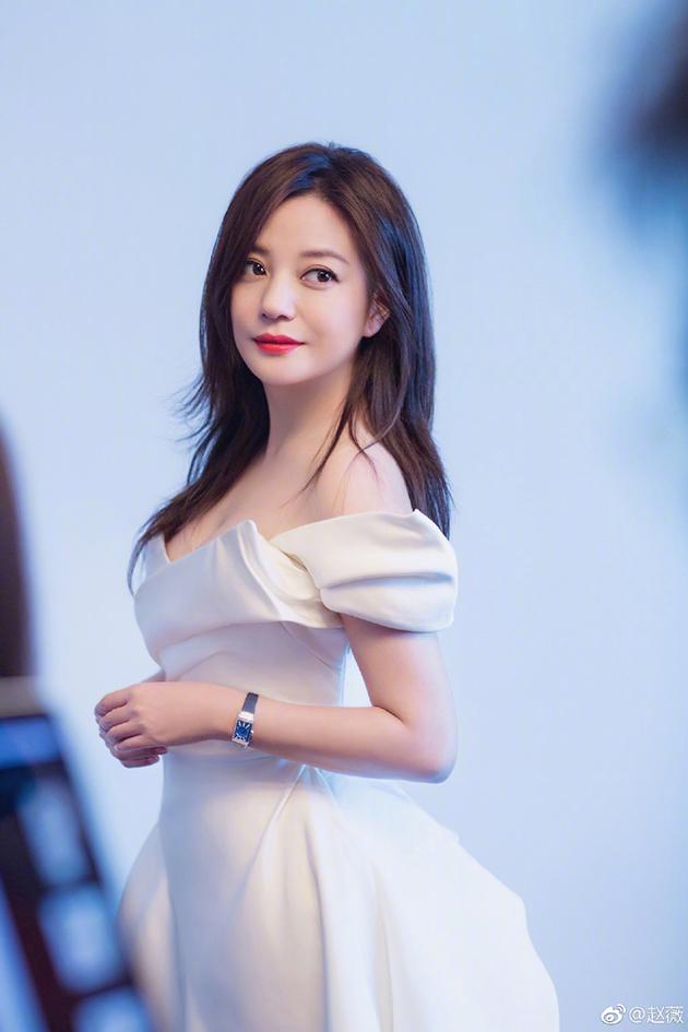 赵薇超美回眸