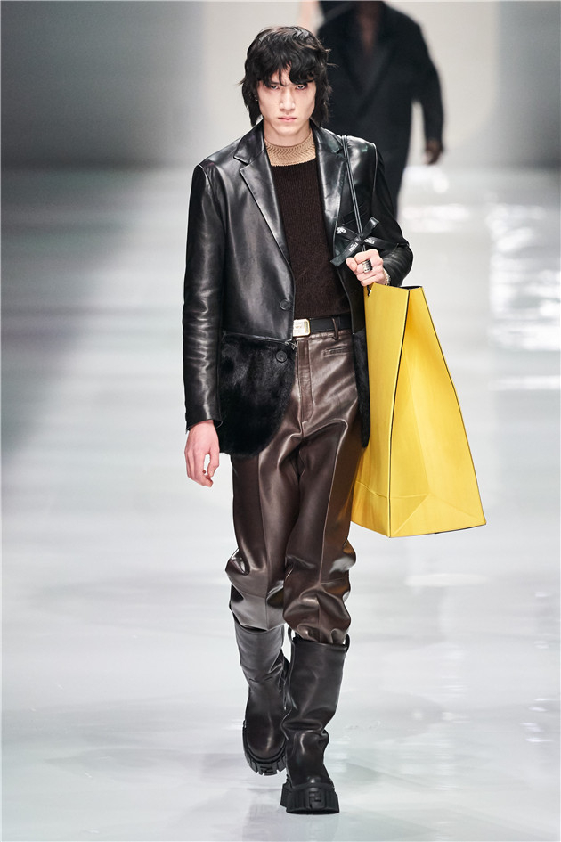 FENDI 2020-21秋冬男士系列秀场
