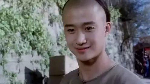 吴京在《功夫小子闯情关》饰演杨学文
