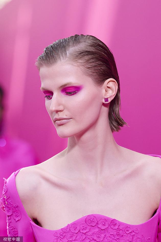 2022秋冬巴黎时装周:Valentino