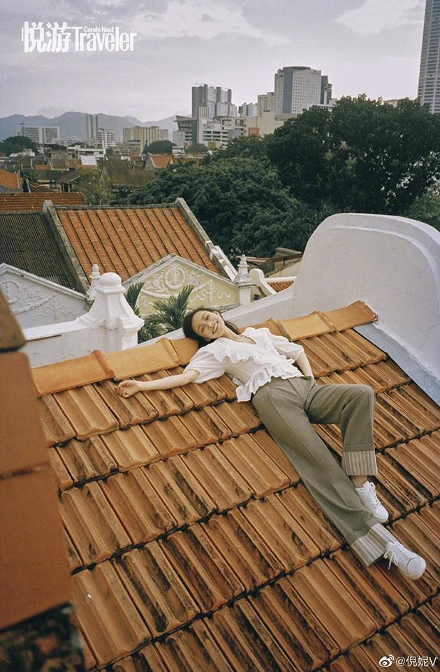 倪妮 房顶大片