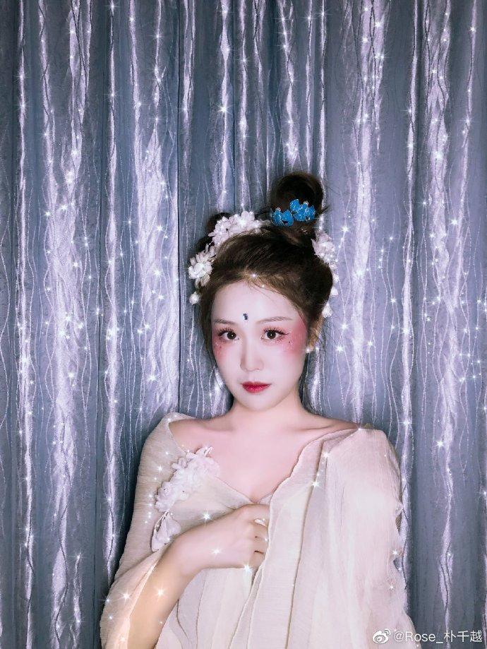 微博昵称:Rose_朴千越
