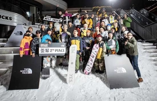The North Face 街头滑雪快闪赛 Urban Ridez