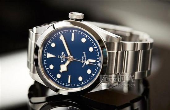 帝舵BLACK BAY 41 BLUE DIAL腕表,售价EUR 2,770欧元