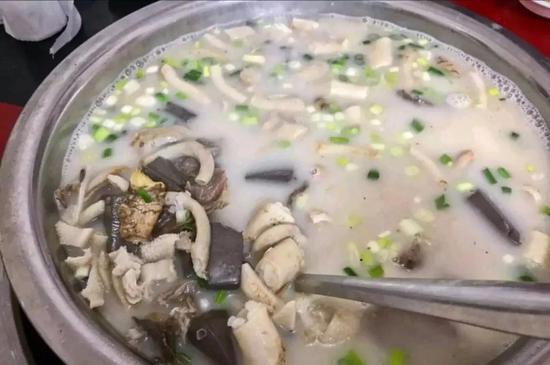 图:微博@锦城春华