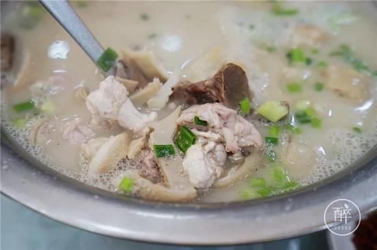 图:饭醉团伙