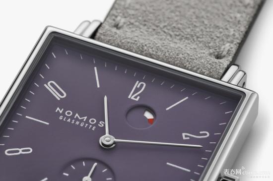 NOMOS Tetra 499,仍然是非对称的视窗显示