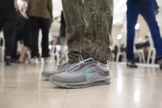Nike air max “透明子弹”,图片来源:Hypebeast