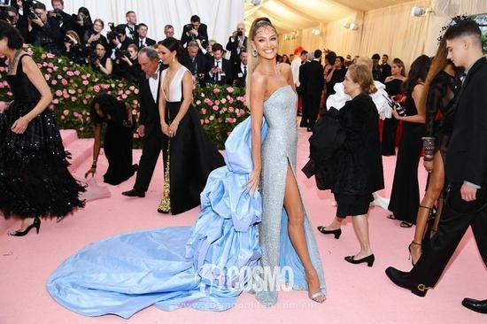 《绝代艳后》VS Candice Swanepoel