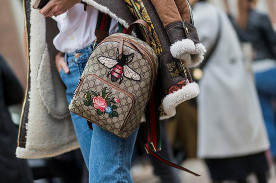 Gucci双肩包 图片来源:Allure