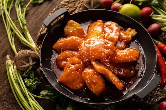 糖醋XX,中餐中最为常见的甜味烹饪手法。图/视觉中国