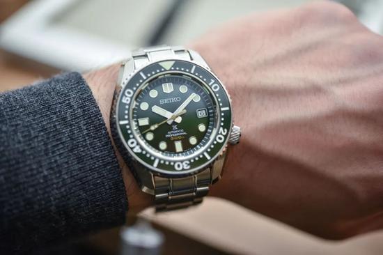 ▲ Seiko Prospex Diver 300m