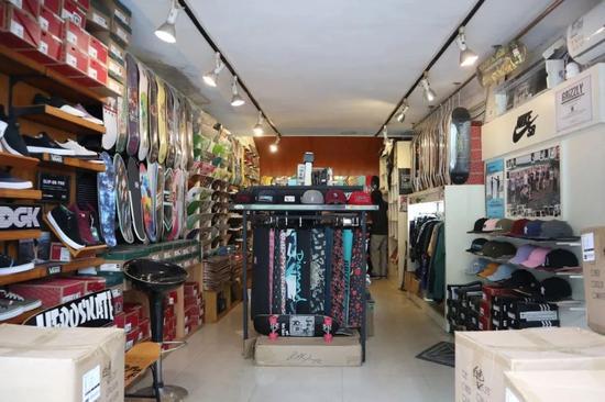 ▲Hero Skate店内