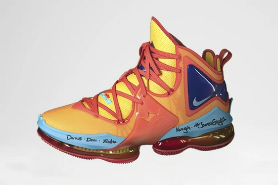LeBron 19 Low | Space Jam: A New Legacy (2021)Nike
