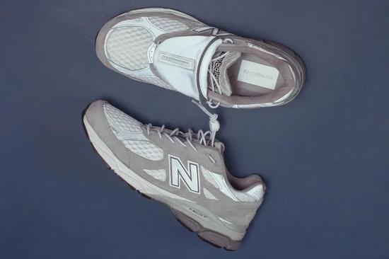 ULTRAOLIVE® x New Balance