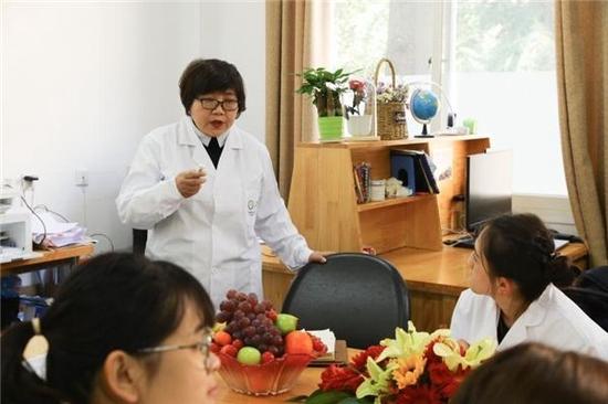 中科昆植植物医生研发中心杨立新博士