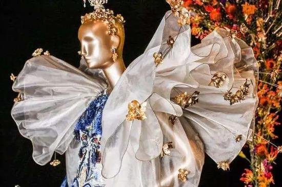 ‘郭培:奇幻高定’展览
