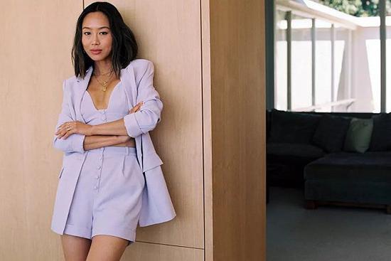 Aimee Song 图片来源:Revolve