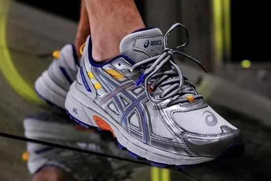 IAB Studio x ASICS GEL-Venture 6(2020)