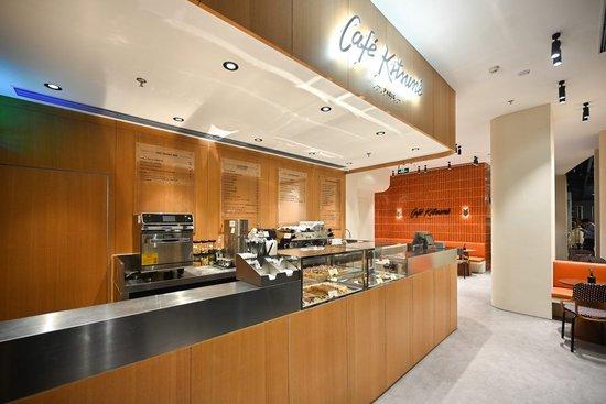 Café Kitsuné店内