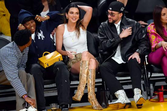 Kendall Jenner & Bad Bunny / Via ELLE