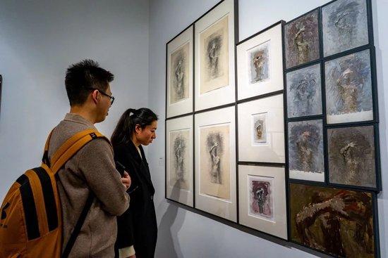 中央美院主题性美术创作研究展在景德镇开幕