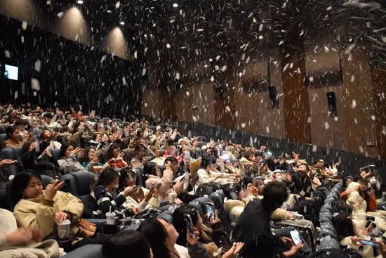 当然,也有正常的、美美的雪景啦