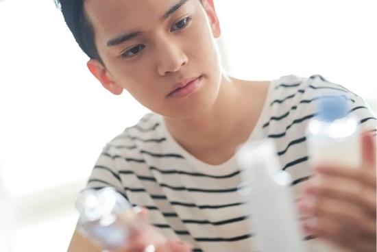 cr:canva,下同