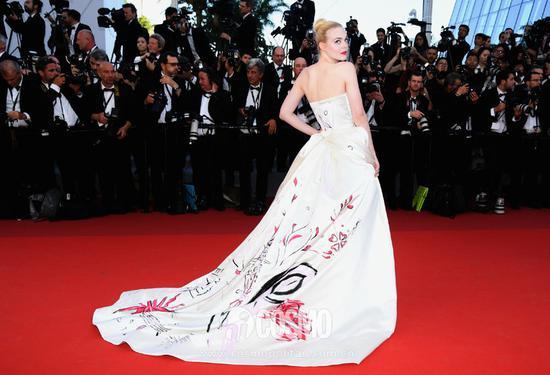 2017年戛纳,Elle Fanning