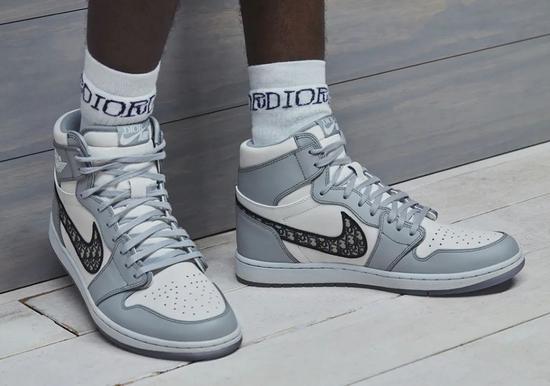 Dior x Air Jordan 1 High OG