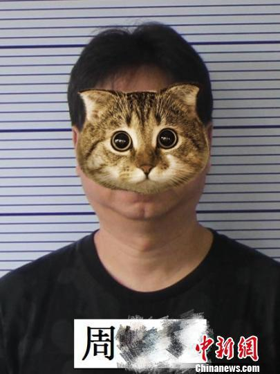 假冒古董拍卖商行诈骗男子在深圳落网 赵雅婷 摄