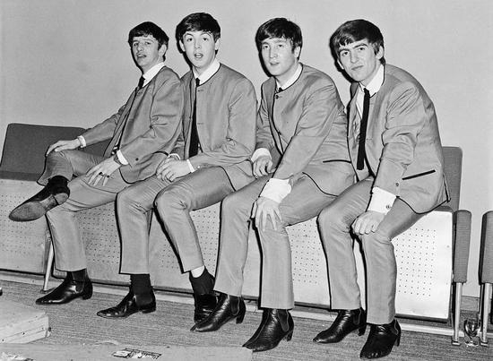 ▲穿着切尔西靴的The Beatles